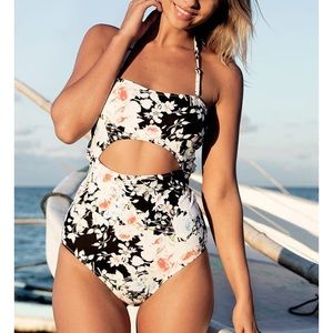 Cupshe one-piece with cutout